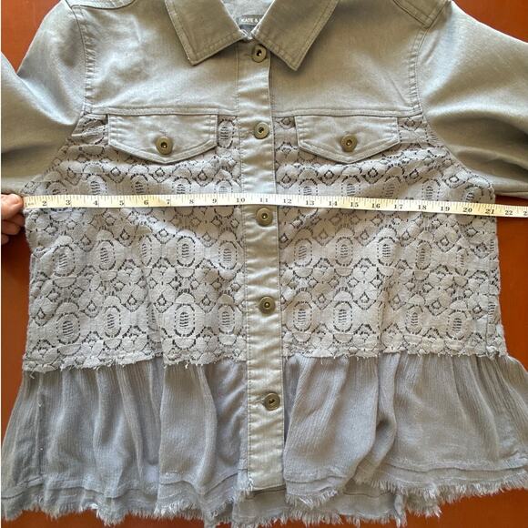 Cropped Denim Boho Jacket Lace Ruffle Detail Womens Size Large NWOT - Picture 2 of 7
